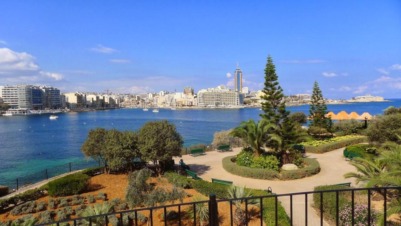 Spacious Apartment Steps To The Promenade Σλιέμα Εξωτερικό φωτογραφία